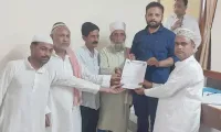 फिरोजाबाद: जिला मुहर्रम कमेटी ने डीएम को सौंपा ज्ञापन