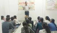 सिरसागंज: विज्ञान कैम्प में शीशे पर भूत की आकृति देखकर विद्यार्थी हतप्रभ