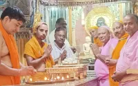 फिरोजाबाद: भगवान नेमीनाथ के निर्माण मोक्ष दिवस पर 22 किलो का चढ़ाया लाडू