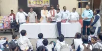 फिरोजाबाद: चित्रकला प्रतियोगिता के विजयी प्रतिभागी हुए सम्मानित