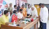 फिरोजाबाद: निगम कार्यकारिणी चुनाव में छह सदस्य विजयी रहे, एक हरा