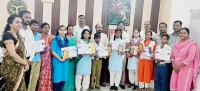 फिरोजाबाद: आगरा में मंडल स्तरीय विज्ञान संगोष्ठी का हुआ आयोजन