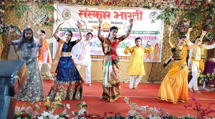 फिरोजाबाद: भगवान राम का जन्म धर्म की स्थापना और रावण जैसे अत्याचारी का अंत करने के लिए हुआ था-पर्यटन मंत्री