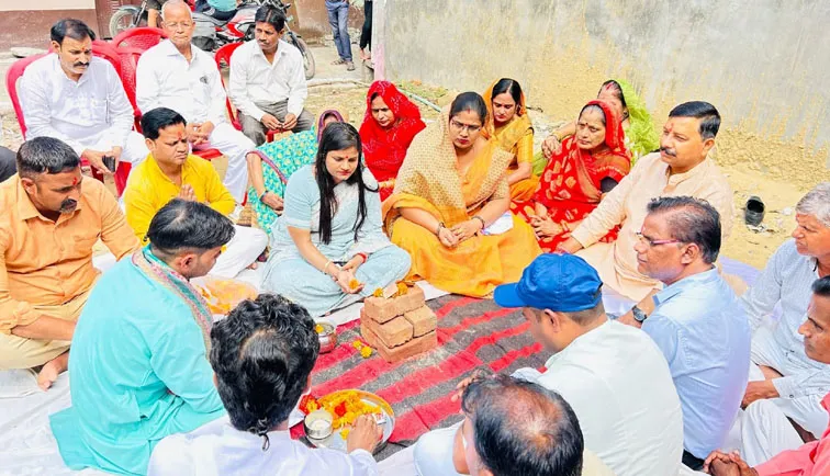 फिरोजाबाद: 16 लाख रू. से बनेगी वार्ड नं. 9 की क्षतिग्रस्त एवं गड्ढायुक्त गलियां