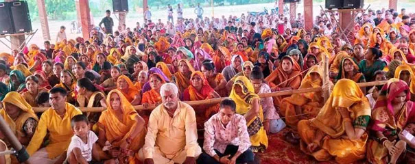 शिकोहाबाद: नंद घर आनंद भयौ जय कन्हैया लाल की लगे जयकारे