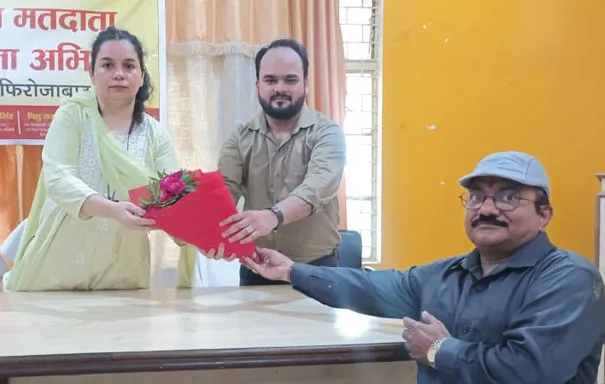 फिरोजाबाद: दिव्यांगजनों को मताधिकार के प्रति किया जागरूक