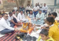 फिरोजाबाद: विश्व कल्याण के लिए हुआ हवन यज्ञ