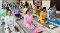 फिरोजाबाद: स्वस्थ रहे तन और मन, योग ही है निरोगी जीवन का मंत्र
