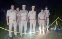 फिरोजाबाद: लिफ्ट के बहाने चोरी करने वाले दो बदमाश पुलिस मुठभेड़ में घायल