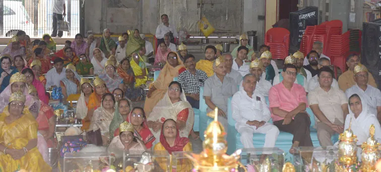 फिरोजाबाद: नसिया जी मंदिर में धूूमधाम से मनाया गया गुरु पूर्णिमा पर्व