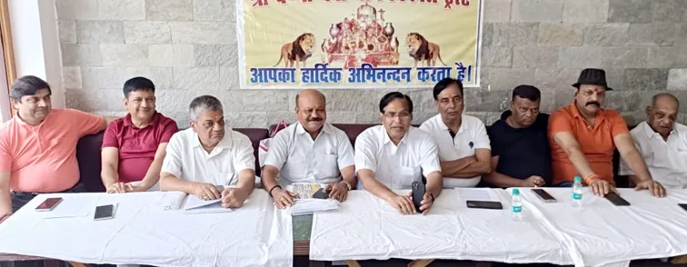 फिरोजाबाद: बैष्णों देवी धाम के ट्रस्टियों ने आपसी विवाद गहराया