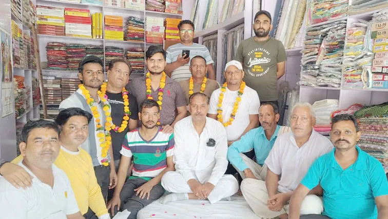 फिरोजाबाद: व्यापार मंडल की बैठक में संगठन का हुआ विस्तार, सौंपी जिम्मेदारी