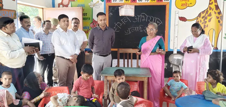 फिरोजाबाद: कार्य में लापरवाही बरतने वालों के खिलाफ होगी कार्यवाहीः डीएम