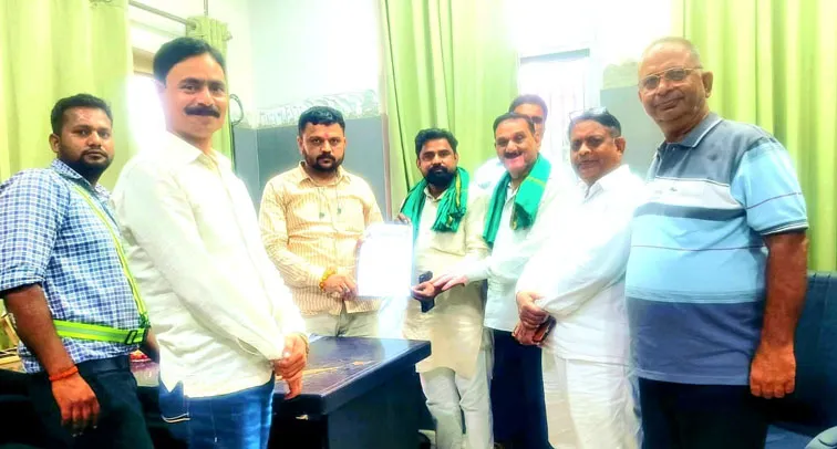 फिरोजाबाद: भाकियू महासभा की गाड़ियों को टोल मुक्त किया जायें