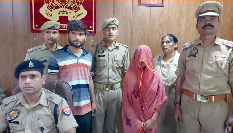 फिरोजाबाद: ढाई माह पूर्व पति की जहर देकर हत्या करने वाली पत्नी प्रेमी सहित गिरफ्तार