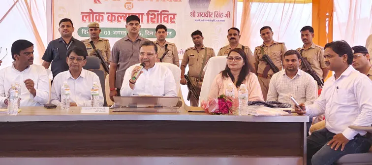 फिरोजाबाद: पर्यटन मंत्री की अनोखी पहल