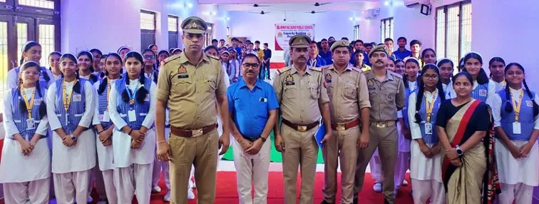 शिकोहाबाद: ब्लूमिंग बड्स स्कूल में साइबर क्राइम कार्यशाला आयोजित