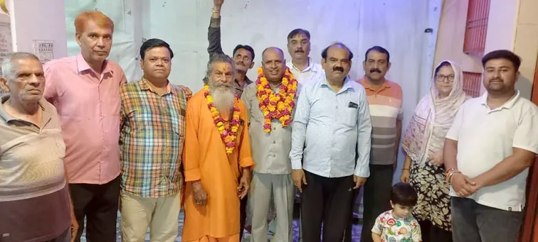 फिरोजाबाद: लेवर कॉलोनी रामलीला महोत्सव समिति के अध्यक्ष बने श्रीनिवास शर्मा