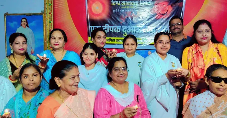 फिरोजाबाद: वरिष्ठ नागरिक के आशीर्वाद और अनुभव से ही नई पीढ़ी सही दिशा पा सकती है-अनुपम शर्मा