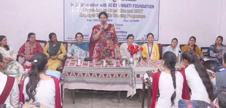 फिरोजाबाद: एमजी महाविद्यालय में ओरिएंटेशन प्रोग्राम का हुआ आयोजन