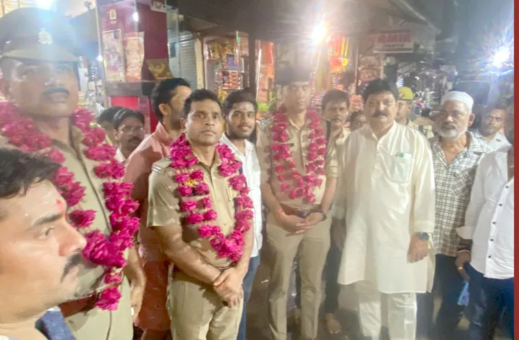 फिरोजाबाद: जश्ने ईद मिलादुन्नबी के निकलने वाले जुलूस मार्ग का एसपी सिटी ने किया निरीक्षण