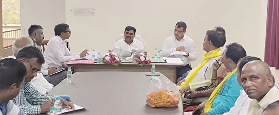 फिरोजाबाद: योजनाओं का प्रचार प्रसार कर मृतस्य पालको के कैडिट कार्ड बनवाऐं