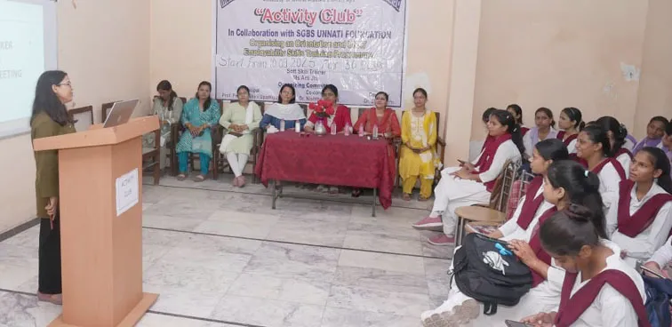 फिरोजाबाद: एमजी पीजी काॅलेज में रोजगार परक प्रशिक्षण कार्यक्रम का हुआ शुभारंभ