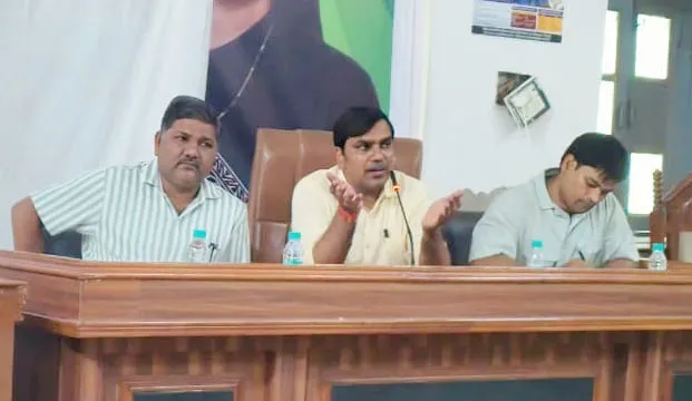 फिरोजाबाद: रामलीला, नवदुर्गा पर रहेगी बिजली की बेहतर व्यवस्थाः अधीक्षण अभियंता