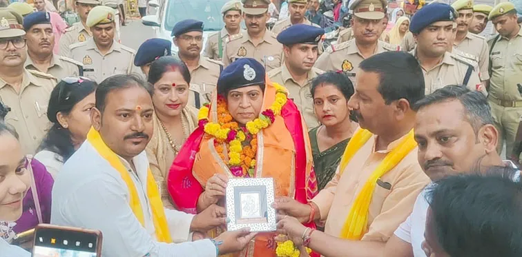 फिरोजाबाद: मिशन शक्ति बाइक रैली का शुभारंभ, नारी सुरक्षा और सशक्तिकरण का संदेश