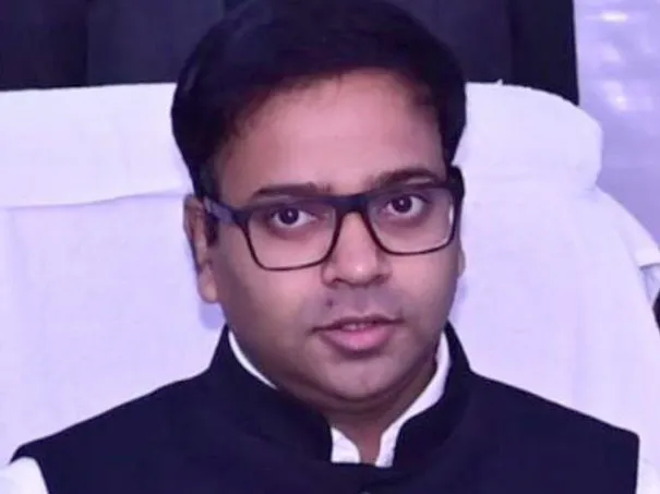 फिरोजाबाद: जनपद के 1249 गरीब, दिव्यागों ओैर महिलाआंें को मिलेगें आवासः डीएम