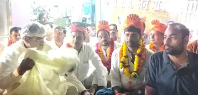 फिरोजाबाद: मंगल बाजार को किसी ओर स्थान पर सिफ्ट करने की मांग 