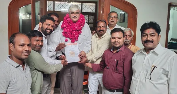 फिरोजाबाद: सविता समाज की पंचायती बगीची का जीर्णोद्वारा कराने की मांग