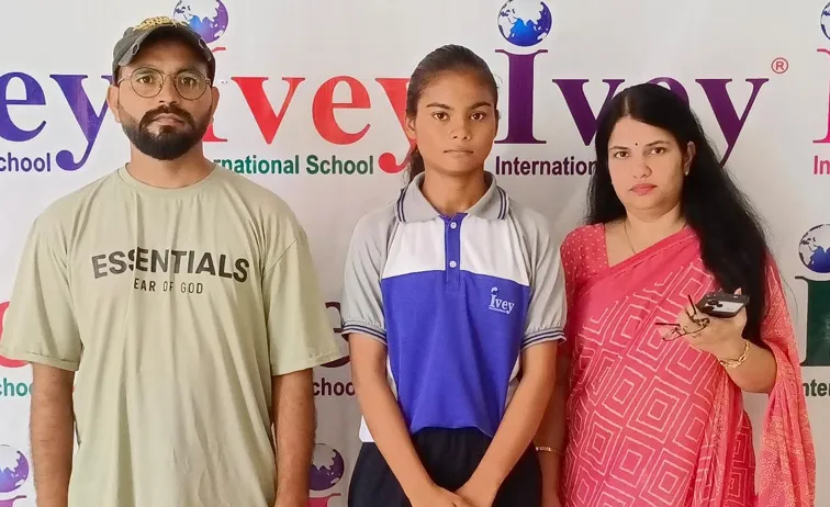 फिरोजाबाद: सीबीएसई क्रिकेट नेशनल चौंपियनशिप में प्रियांशी का हुआ चयन