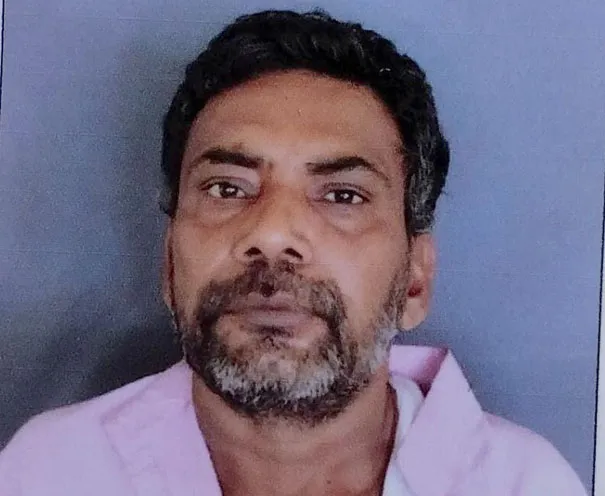 फिरोजाबाद: सूदखोर से परेशान कचौड़ी विक्रेता ने विषैला पदार्थ खाकर दी जान