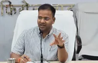 फिरोजाबाद: दीपावली पर पटाखों की बिक्री निर्धारित स्थान पर की जायें-डीएम