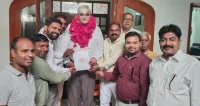 फिरोजाबाद: सविता समाज की पंचायती बगीची का जीर्णोद्वारा कराने की मांग
