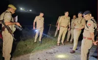 फिरोजाबाद: मुठभेड़ में सादाबाद के तीन शातिर बदमाश गिरफ्तार, दो के पैर में लगी गोली
