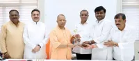 फिरोजाबाद: भाजपा का प्रतिनिधि मंडल मुख्यमंत्री से मिला, जिले की बताई समस्याऐं 