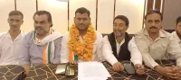 फिरोजाबाद: सपा युवजन सभा के जिलाध्यक्ष मोहित राठौर ने थामा कांग्रेस का हाथ