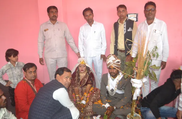 फिरोजाबाद: भारत रत्न कर्पूरी ठाकुर लोक कल्याण समिति ने आठ कन्याओं का कन्यादान कर लिया पुण्यलाभ