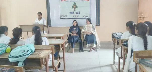 फिरोजाबाद: गोष्ठी में छात्राओं ने पटेल के जीवन पर डाला प्रकाश 