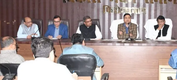 फिरोजाबाद: 70 वर्ष से अधिक आयु के आयुष्मान कार्ड बनाने के लिए कल चलेगा पखवाडा