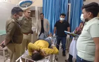 फिरोजाबाद: पुलिस मुठभेड़ में शातिर चोर गिरफ्तार, पैर में लगी गोली