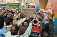 फिरोजाबाद: नंबर प्लेटो पर छेड़ाछाड़ करने वाले दस ट्रको का चालान