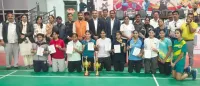 फिरोजाबाद: महिला बैडमिंटन ट्रायल प्रतियोगिता में नेशनल पीजी कॉलेज भोगांव मैनपुरी की टीम रही प्रथम