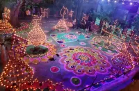 फिरोजाबाद: सनातन धर्म मंदिर आर्य नगर में हजारों दीपकों से सजी दीपमालिका