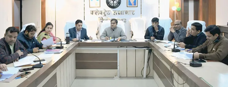 फिरोजाबाद: डीएम ने एसआईआर प्रकिया के कार्यो की समीक्षा