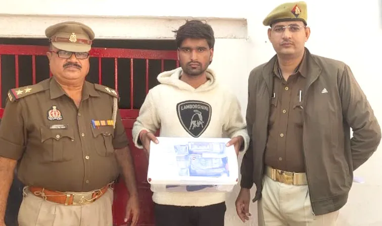 फिरोजाबाद: गाड़ी में बैठाकर यात्रियों से लूट करने वाला गिरफ्तार