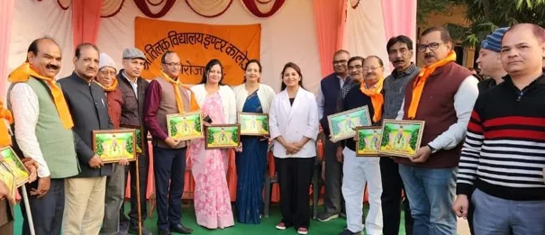 फिरोजाबाद: बच्चों को गुणात्मक शिक्षा प्रदान करें शिक्षक-चंचल त्यागी