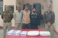 फिरोजाबाद: महिला का कार से बैग चुराने वाले दो लुटेरे पकड़े